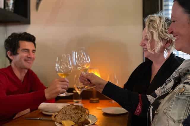 Melbourne Art, History, Wine & Food Walking Tour