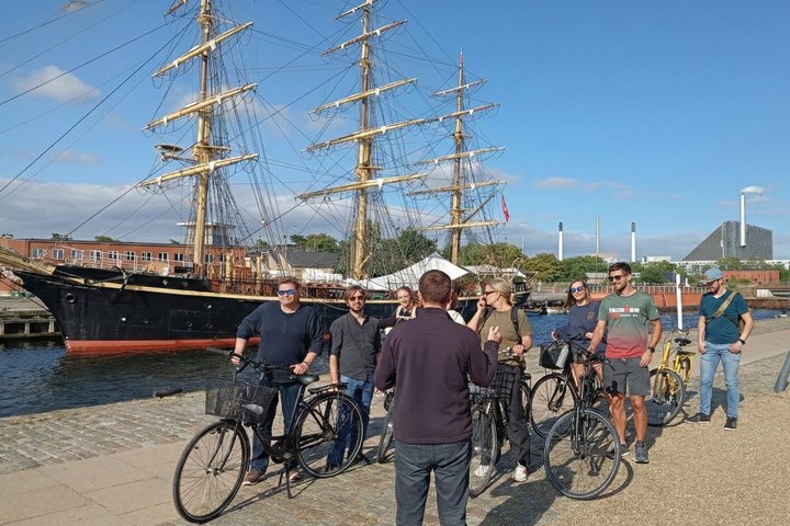 3 Hour Copenhagen Architecture Masterclass Bike Tour